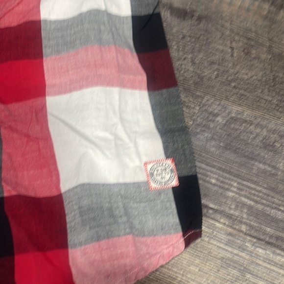 2 buffalo David bitton shirts - Picture 12 of 12